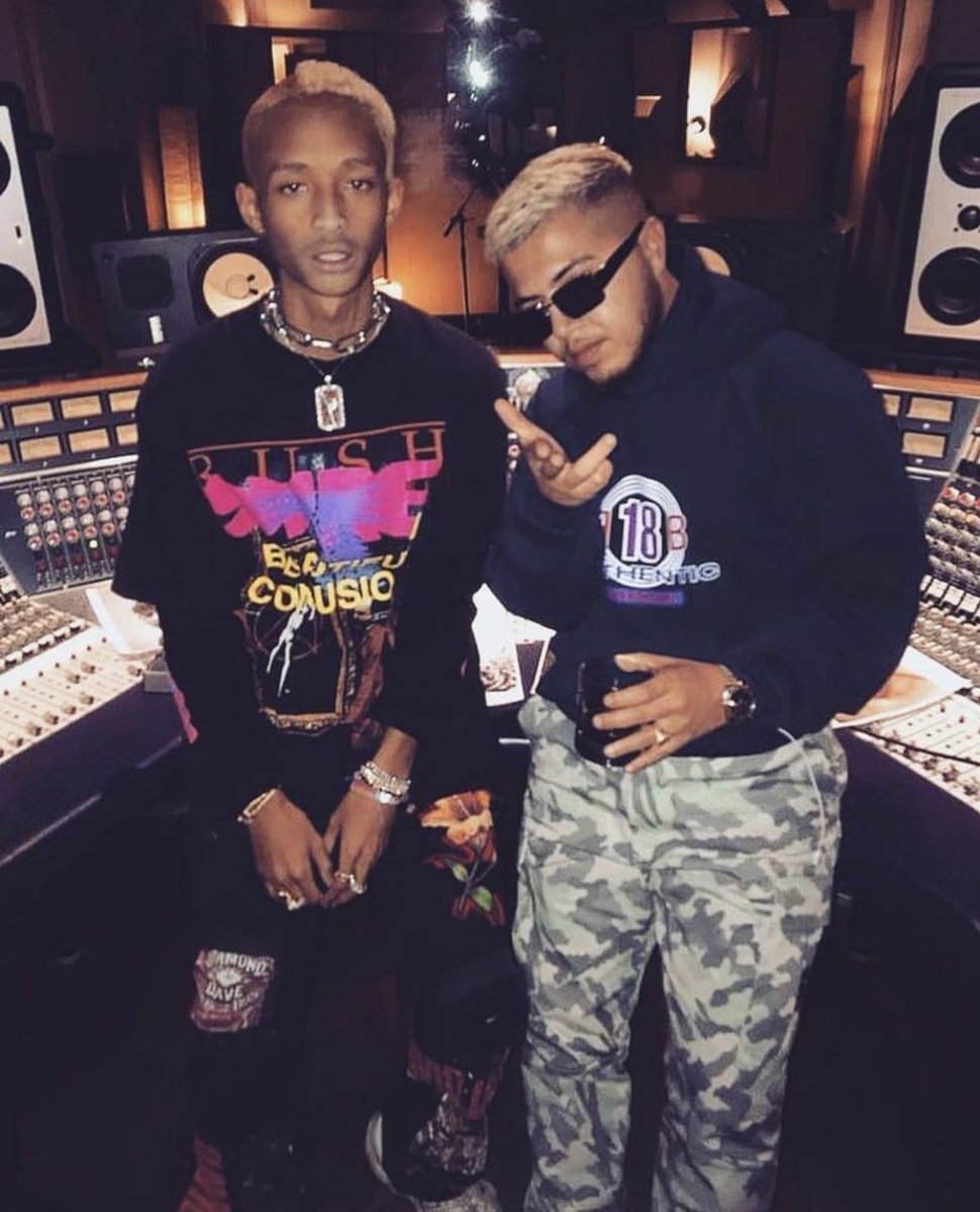 ShadesFrance's tweet photo. 🚨HAMZA x JADEN SMITH

Il existe bien un son entre les 2 artistes !

Jaden Smith : « The song is fire »

Seul problème : il a été enregistré il y a 3 ans et toujours pas sorti 😅 https://t.co/BaRdE4Wyuj