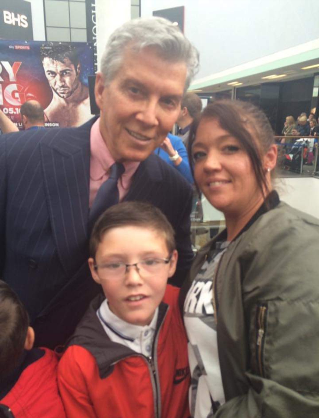 Happy birthday to the legend himself hope you\ve had a fab day from Glasgow 