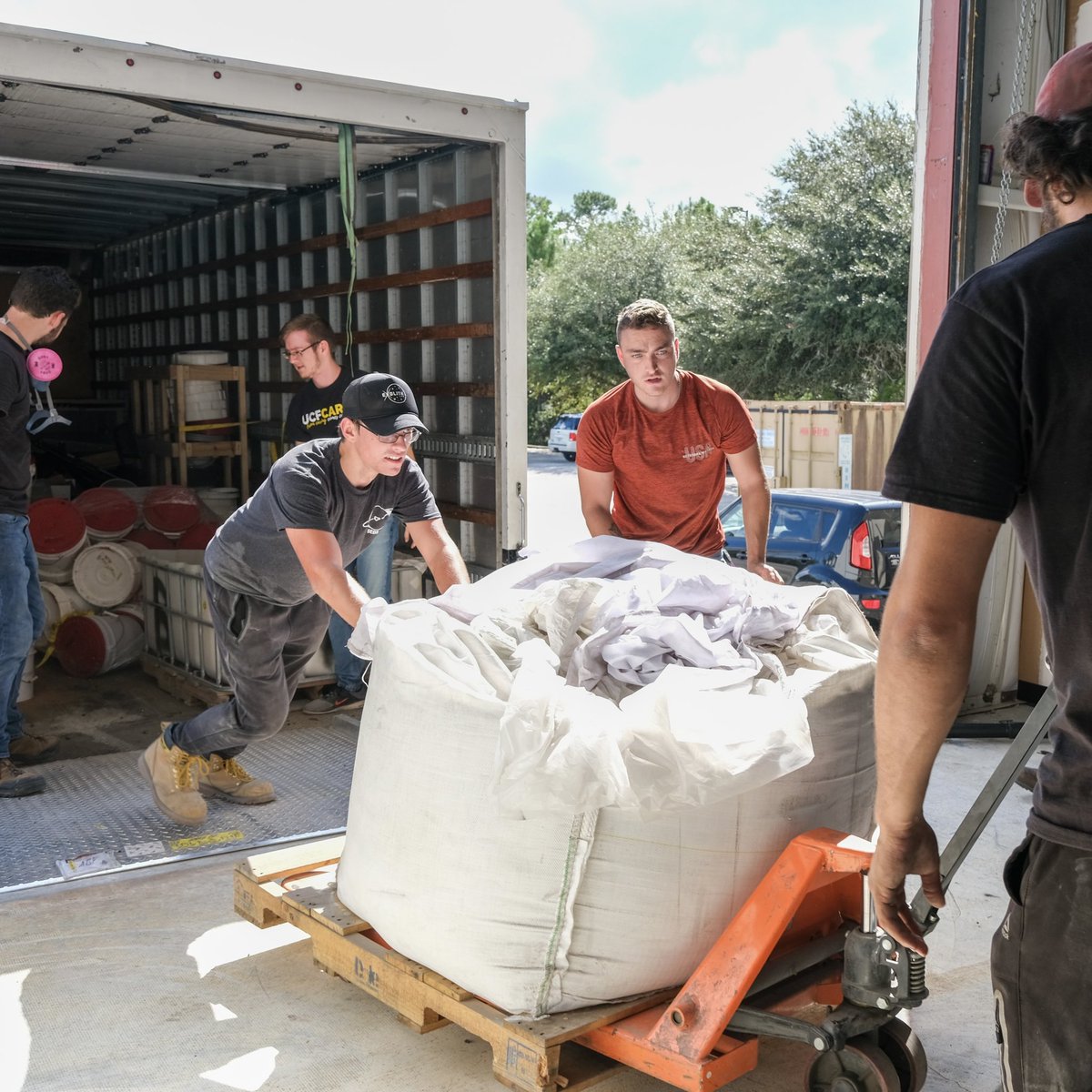 SpaceResTech's tweet photo. Exolith Lab has been growing quickly! Since 2018 weโve been working hard to improve our production capabilities to meet the demand of our beloved partners and clients. Weโre so excited to be moved into our new facility that will allow us to keep up with our growth!๐ซ #ExolithLab https://t.co/lkvoqLbqsl