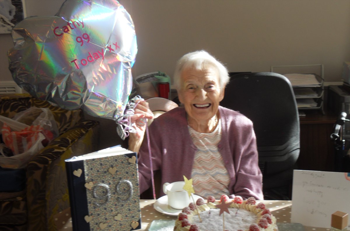 CStrakerProject's tweet image. #happybirthday to Cathy who is 99 years young! She had a wonderful day with her family and enjoyed her cake, cards and presents. Many Happy Returns from all the staff, trustees and volunteers. #carehome #carehomeresidents