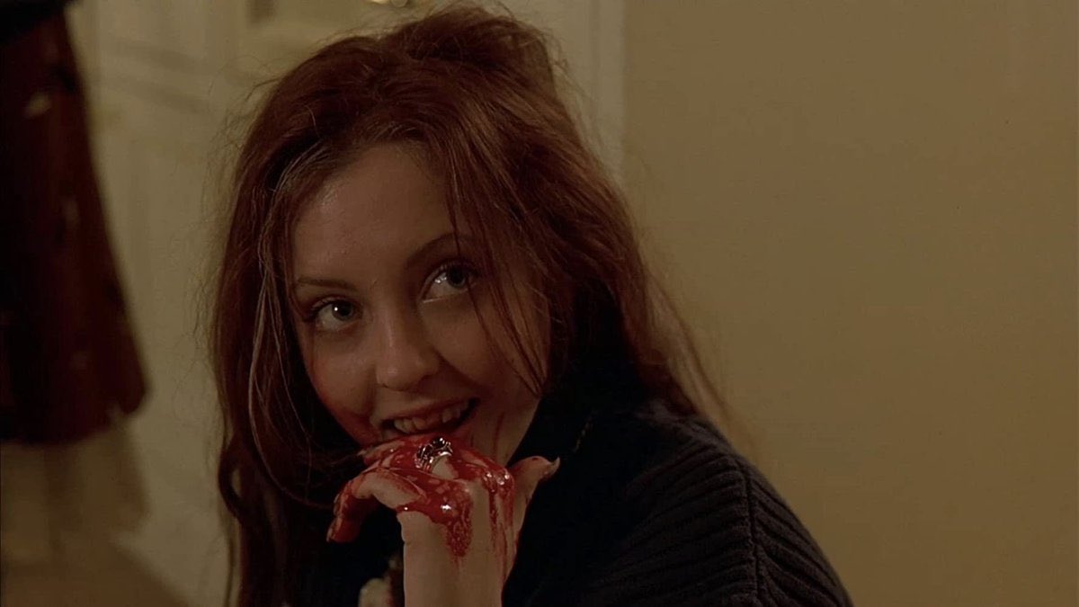 Happy birthday to KATHARINE ISABELLE, born in 1981! 