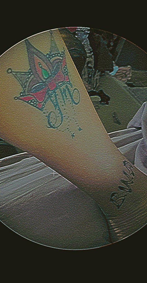 TattedBarbie82's tweet photo. #TattedBarbie #Tattoos #Barbz #nickitats #YoungMoney #Queen #BWA #Ink https://t.co/c5woq68YtW