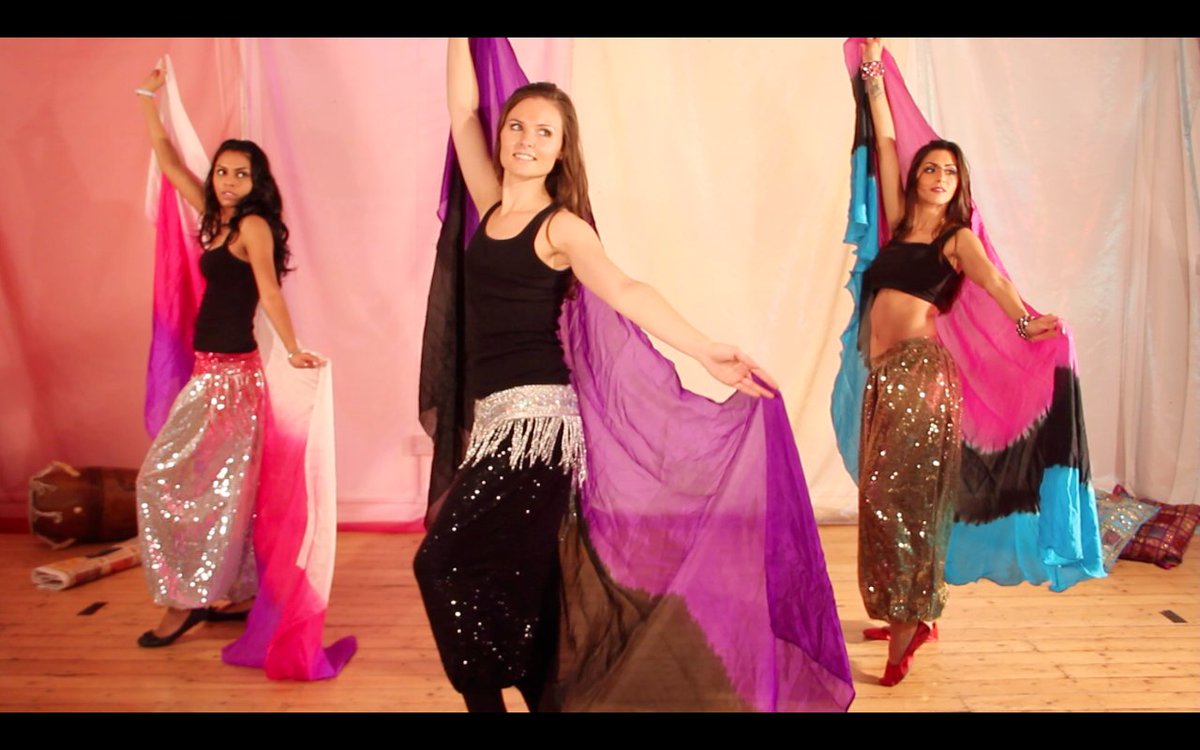 discoverdanceuk's tweet photo. Belly Dance Teacher Training Course 2021 - https://t.co/OUa7A1uTuf https://t.co/hdeXwzmhNe