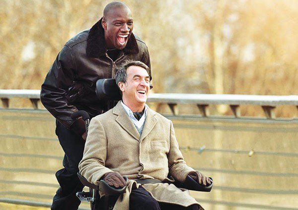 SeriesUpdateFR's tweet photo. Il y a 10 ans, le film "Intouchables" sortait au cinéma.❤️ https://t.co/i0pZdnh87I