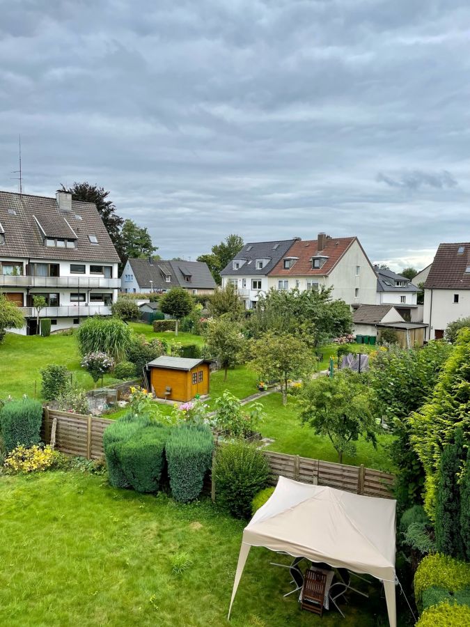 Erstbezug nach Sanierung: attraktive möblierte 2ZimmerWohnung mit Küche in Essen Grenze Bredeney
cutt.ly/RR0lpjo
@WELTMANN_GmbH #immobilien #inserieren #Essen #Etagenwohnung