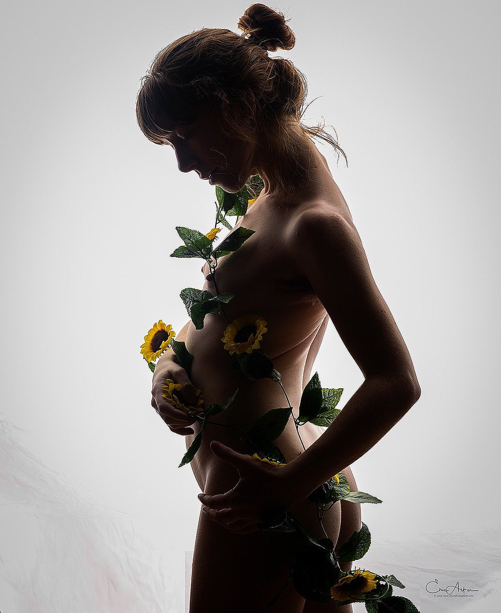 silverdreambyte's tweet photo. liv
indoor/outdoor shoot
@asmallwoman
#implied #impliedmagazine #uncoverme #uncoveredmagazine #nakidmag #forguysmag #fusemagazineonline #sensual_ladies #sensualdays #great_captures_sensual #igf_sensual2 #sensual_guru #ig_sensual_art #glamourshots #modelsofinstagram #glamourshot https://t.co/F6S5H1PoRr