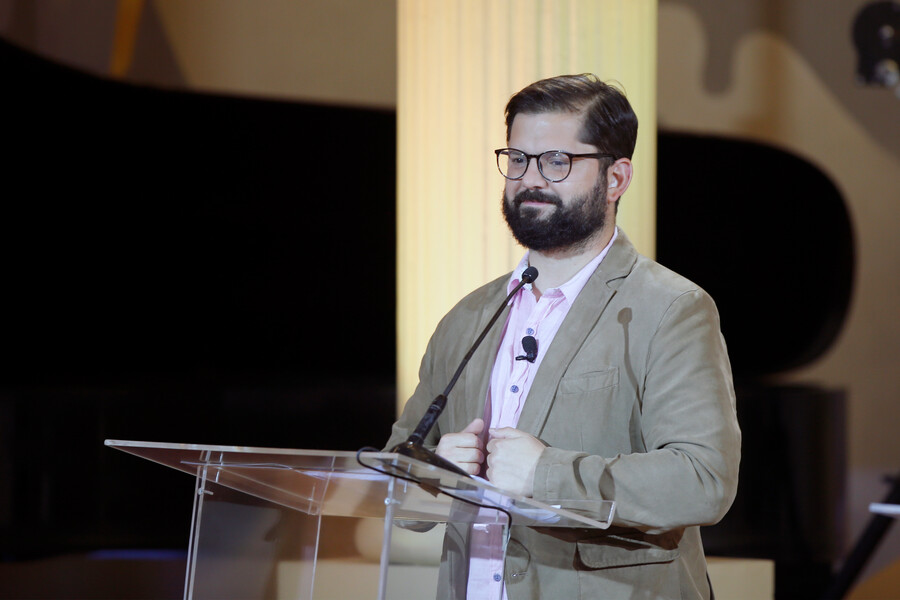 latercera's tweet image. 📈 @pulso_tw | Sebastián Sichel sale a marcar diferencias en pensiones con propuesta de Gabriel Boric bit.ly/3kkgzqD