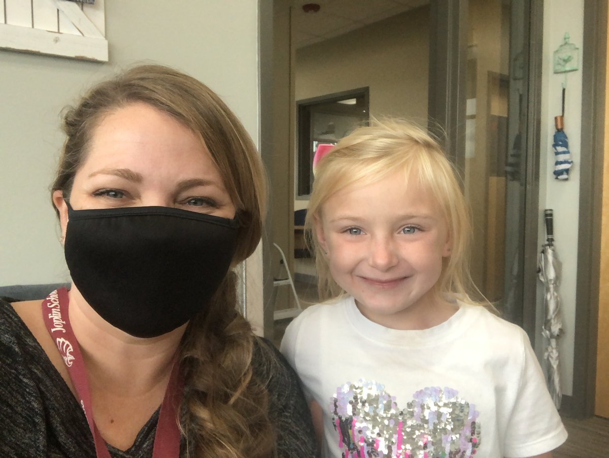 Katy_Booher's tweet photo. Meet Kyleigh, our Soaring Heights #GoodNewsCalloftheDay who has been a great friend to a new student who needed someone to play with.  Leaders, like Kyleigh, make sure that others are included.  We are so grateful to have Kyleigh making our school a better place.  Bravo, Kyleigh! https://t.co/7mpzno4Is6