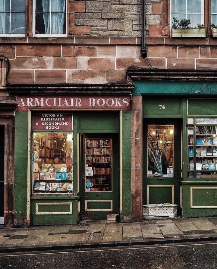 tanya1xc's tweet photo. Edinburgh.. https://t.co/Qjk8UnLzBD