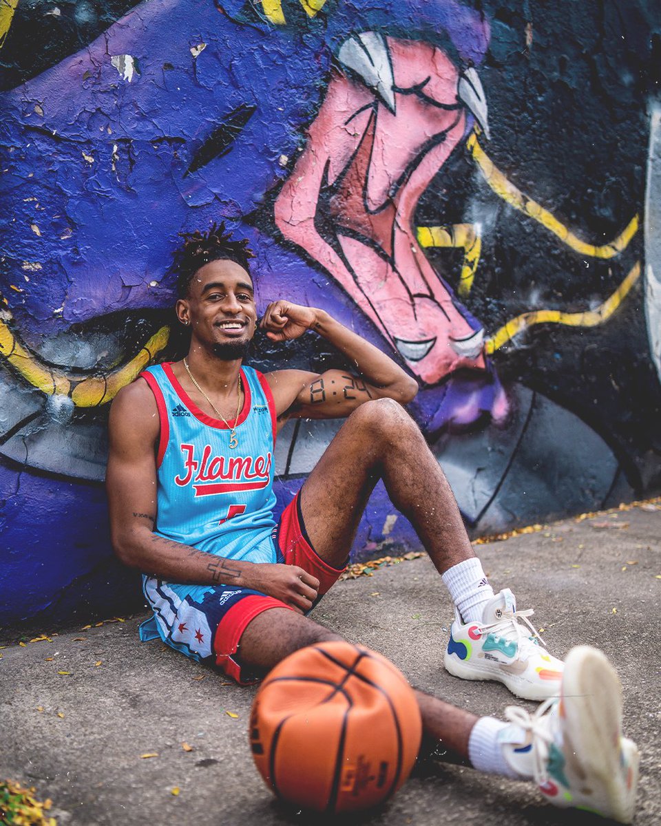 UIC Men's Basketball 🔥🏀 tweet media