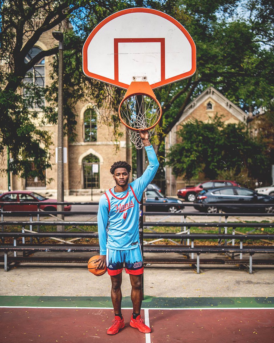 UIC Men's Basketball 🔥🏀 tweet media