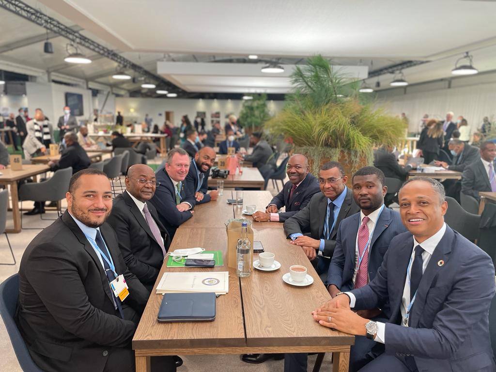 Félicitations à l'équipe qui accompagne le <a href="/PresidentABO/">Ali Bongo Ondimba</a> à la <a href="/COP26/">COP26</a> à Glasgow.

<a href="/NoureddinBV/">Noureddin Bongo Valentin</a> <a href="/LeeWhiteCBE/">Prof. Lee White CBE</a> <a href="/PBoubeya/">Pacôme Moubelet Boubeya</a> <a href="/JessyeElla/">Jessye Ella Ekogha</a> <a href="/FrankNguema/">Frank Nguema</a> @JeanYvesTeale <a href="/Alisalissou/">ali salissou</a>