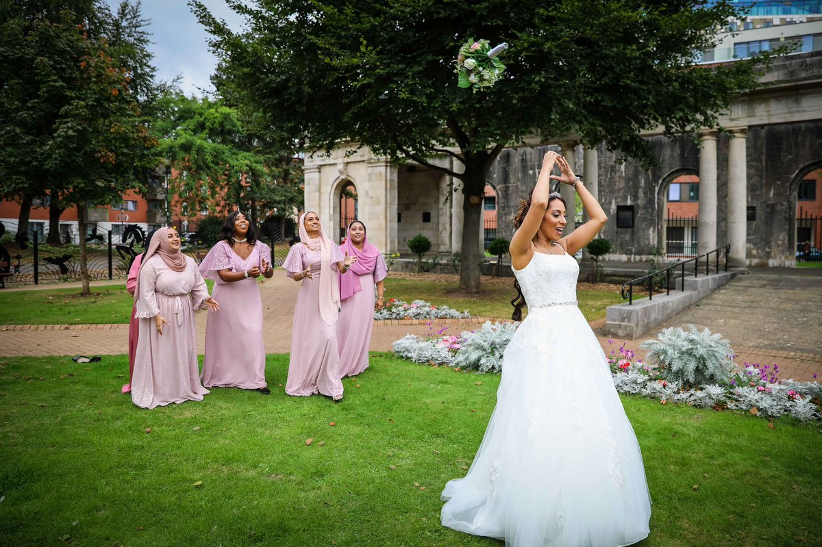 Bouquet throwing is an English tradition that started in the 1800s. Also fun and unmissable shot too!

tinyurl.com/y42d68pa 

#BrumisBrill #solihullhour #solihullphotographer #birminghamphotographer #westmidlandsphotographer