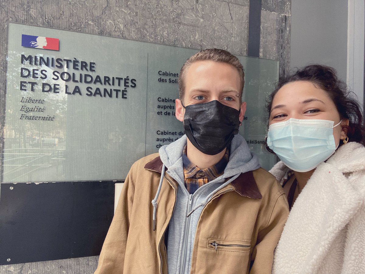 #Representation | Reçue avec @Max_FNESI au <a href="/Sante_Gouv/">Ministère de la Santé</a> afin d’évoquer l’actualité de notre formation avec <a href="/Seb_Delescluse/">Sebastien Delescluse</a>, conseiller formation et enseignement supérieur de M. <a href="/olivierveran/">Olivier Véran</a> 📚

➡️ Valorisation #sciencesinfirmières 
➡️ Bourses des #FSS 
➡️ Plat. d’éval des stages