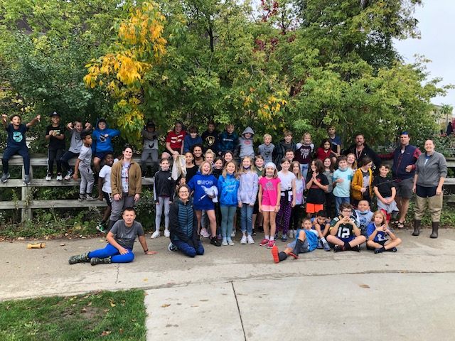 tosaschools's tweet photo. Thank you, @mkeriverkeeper! Our #TosaLincoln students had so much fun being Riverkeepers for a day. They learned about watersheds, practiced identifying water critters &amp; explored how their presence relates to the health of the water. #TosaProud https://t.co/bsA14Xkpiv