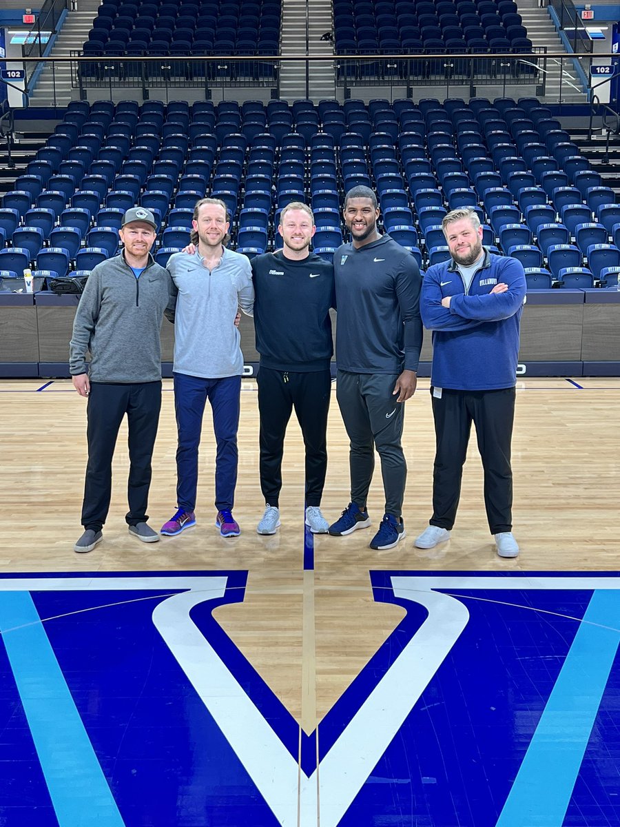 btutz05's tweet photo. This past Friday was my last day as a part of the @NovaAthletics department. Beyond grateful for these 4 guys right here. @b31anderson @jake_edinger @ChuckYoung13. Thank you to @MJNovaAD for helping bring me back to a place I really do love. Iโll always be a part of NovaNation! https://t.co/OWk1FDuBIu