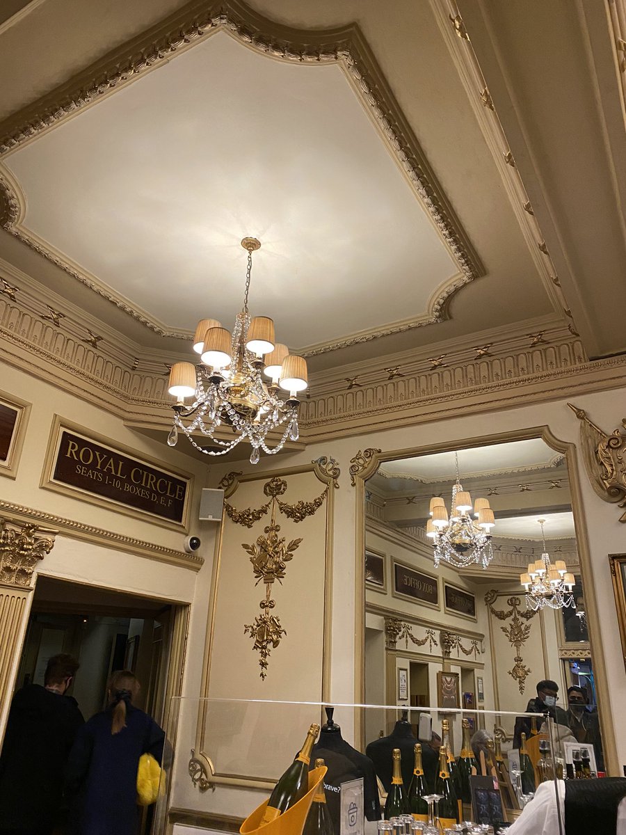 leafycx's tweet photo. @dukeofyorksLDN forgot how beautiful this theatre is. Great staff and COVID prevention measures making me feel safe. Looking forward to it. https://t.co/h2qEQfUEZN