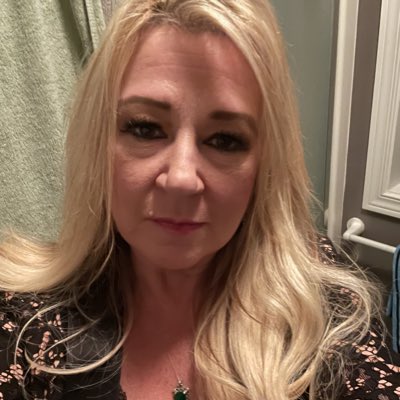 Victoria_Haugen's tweet photo. #NewProfilePic https://t.co/Kmt7ZcttSb