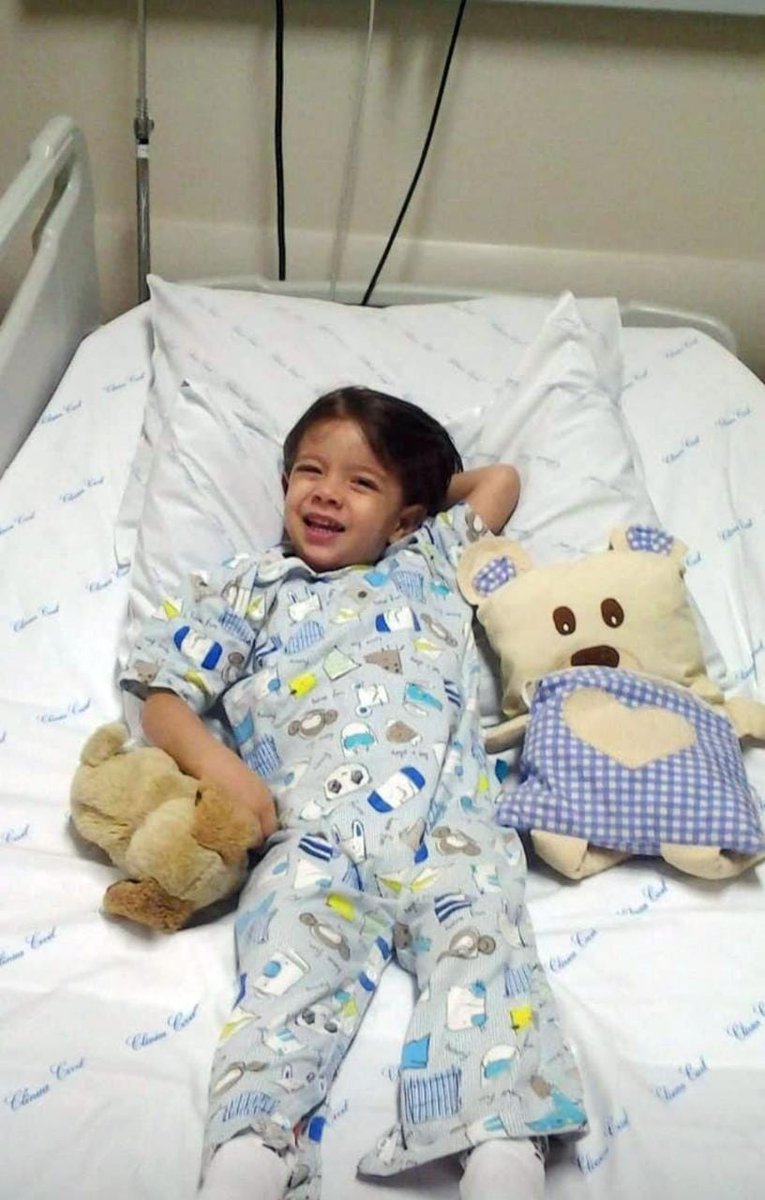 webcamela's tweet photo. 🔴🔴🔴 NÃO IGNORE 🔴🔴🔴

ESSE BEBÊ LINDO PRECISA DA NOSSA AJUDA PARA SOBREVIVER! 

(Se você puder dar RT para ajudar, eu agradeço desde já!) https://t.co/aVDt0wbPg7
