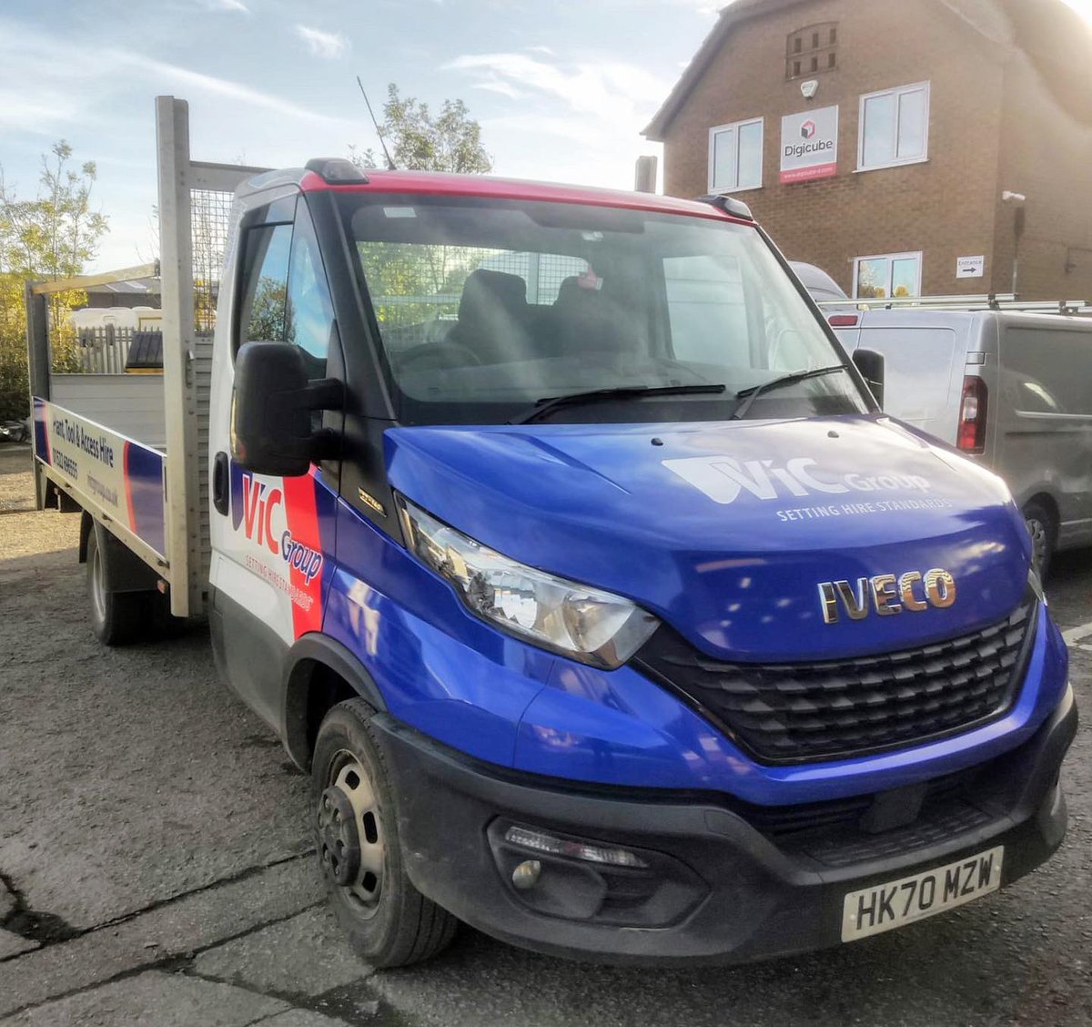 grssignscouk's tweet photo. #partialwrap for @VicHire using @ArlonGraphics #slxpluswrap #vehiclewrapping #vehiclebranding #printedgraphics #ivecodaily #planthire https://t.co/TAtmkoK9Gc