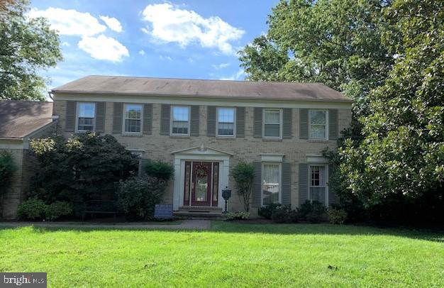 d_cropper's tweet photo. It's deals like this that hardly ever stay on the market! #beautifulhome #homesweethome  https://t.co/xaIxoJiVW0 https://t.co/UCANPJ2jzW