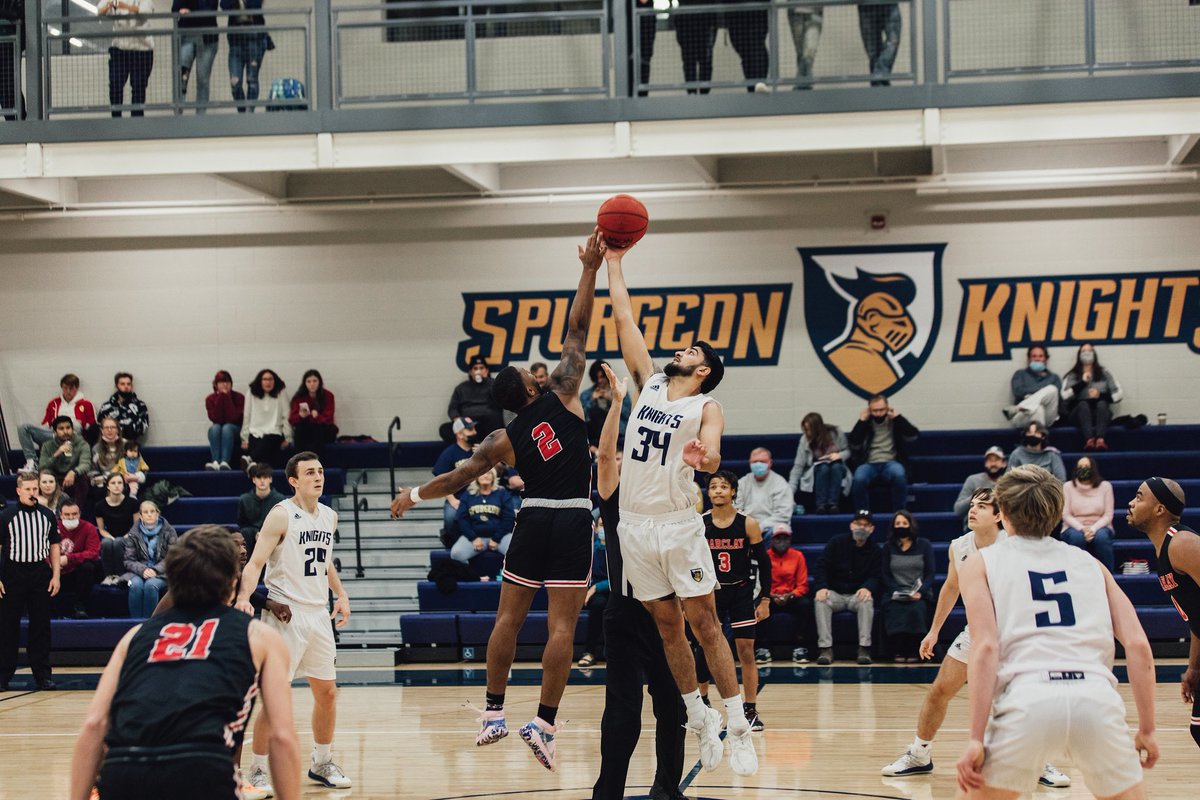 Attention, Knights fans: this Friday is the first Spurgeon Knights basketball home game! Come support the team at 7PM at the MSC gym. We can’t wait to see you there! 
#goknights
#knightskingdom
🏀