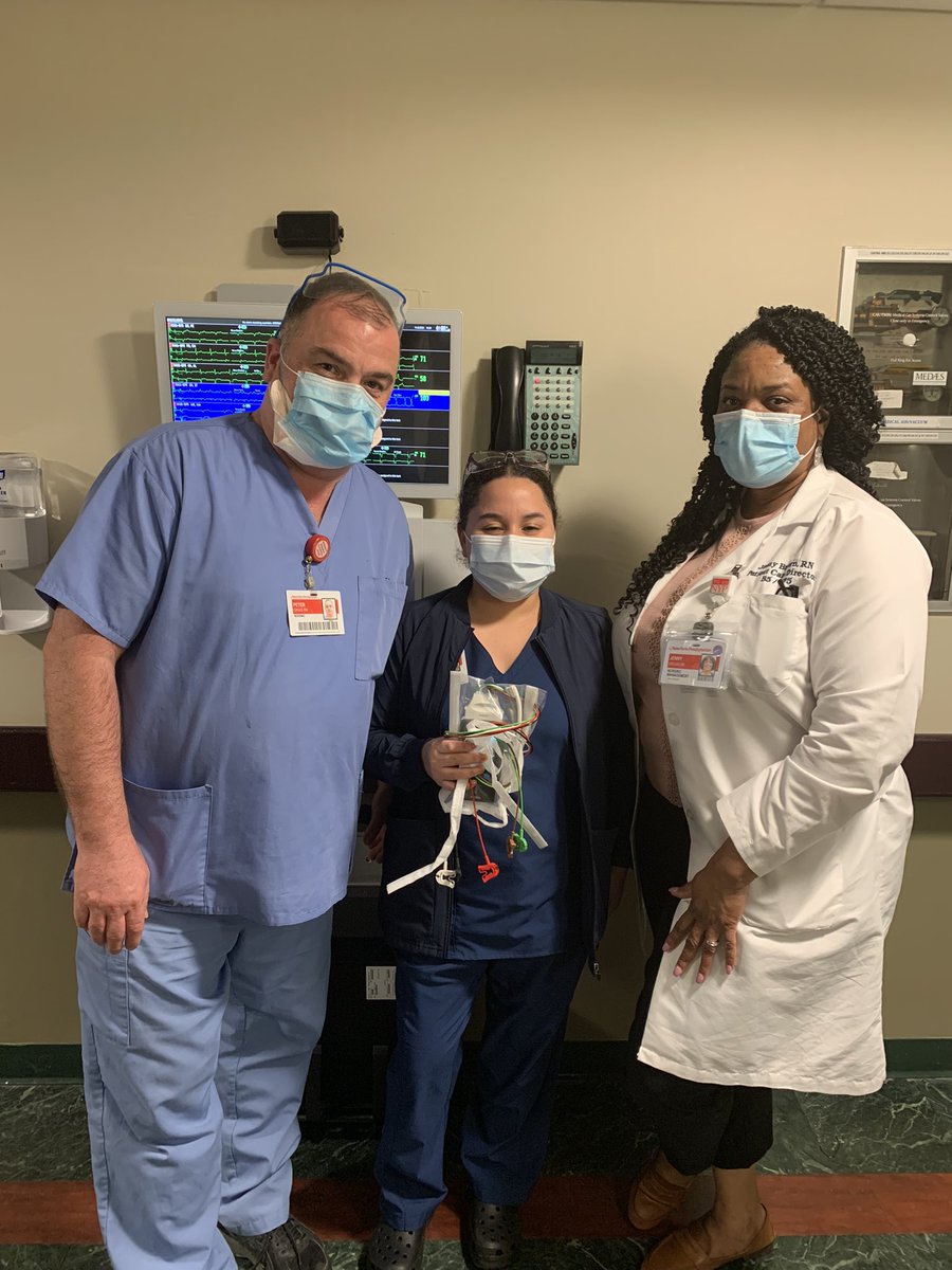 B5WP5's tweet photo. Transitioning to Philips Telemonitoring in action! #philips #epic #b5family❤️@AishaD_Miller @ErnestoPMir @AshleyMattia3 https://t.co/0MgNY2Czd8