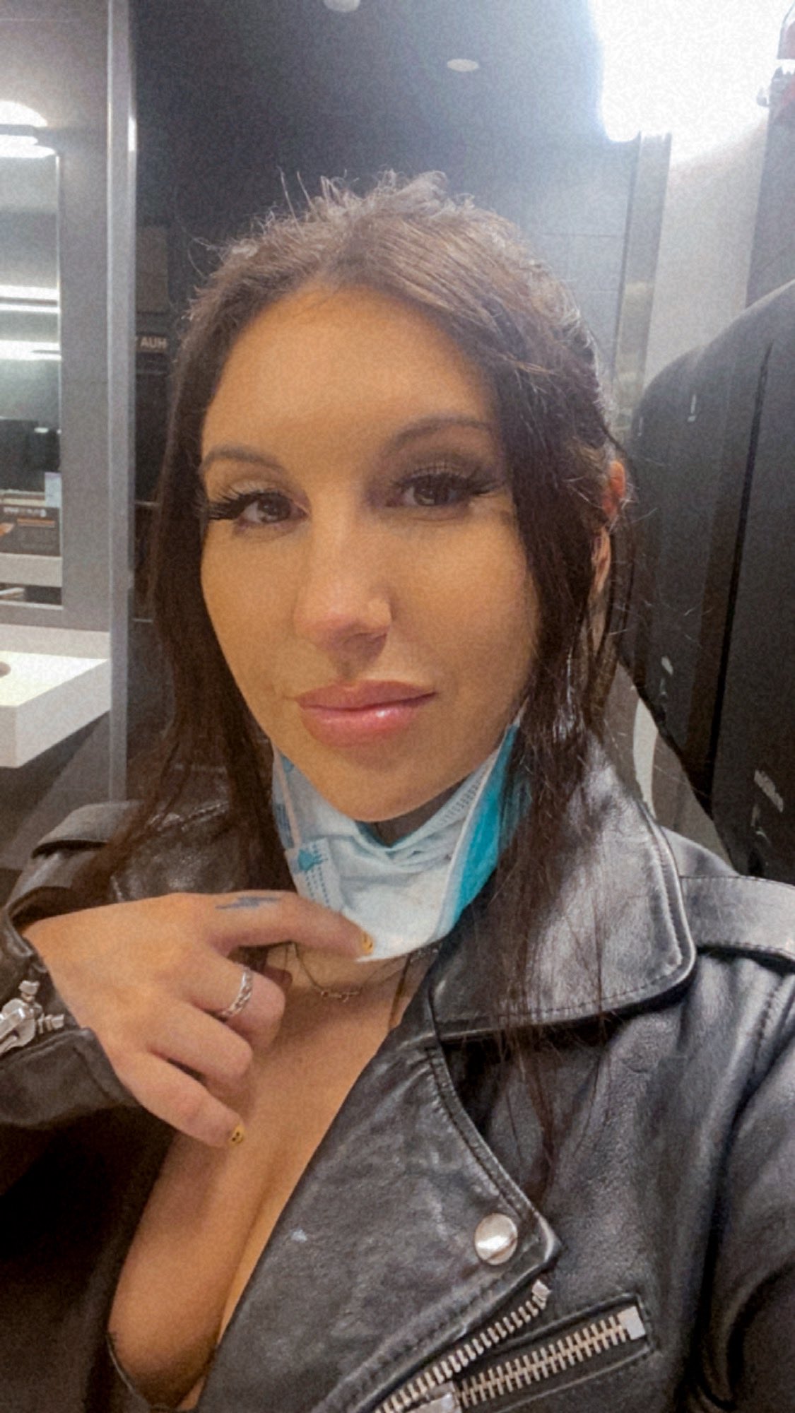 dani✨ on X: I just come on here to post my lil pics and go  t.cosmlMuXxxTF  X