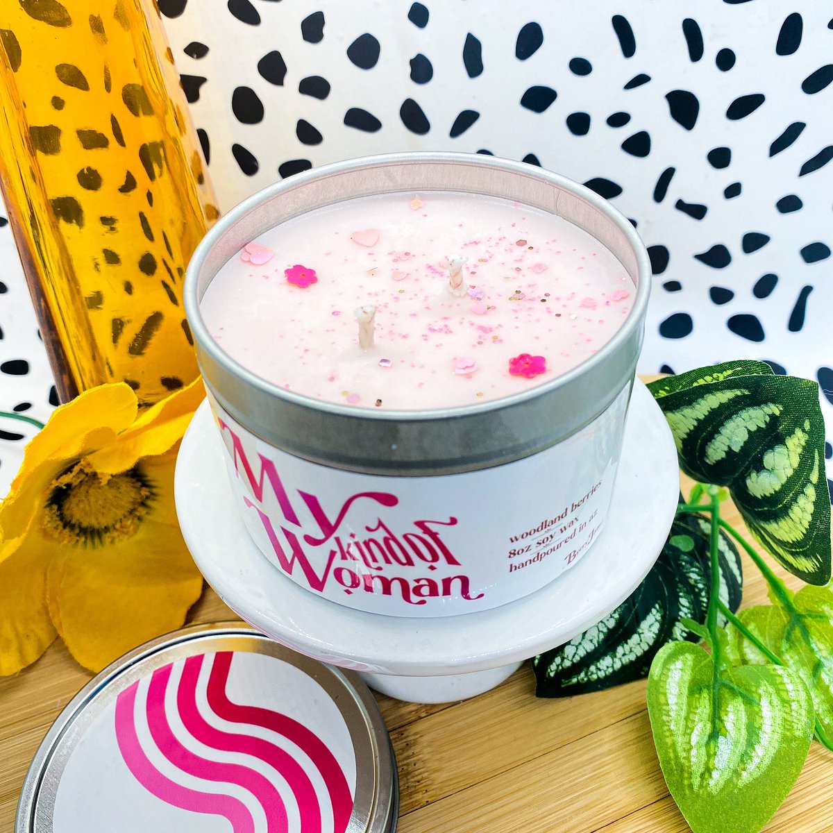 berryjaneco's tweet photo. We got 8oz tons &amp; big beautiful 10oz candles✨ https://t.co/EHILkaj8CK