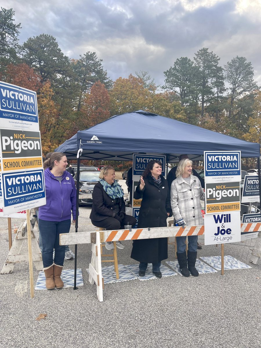 Tons of support in Ward 10 this afternoon. Lots of waves and thumbs up! If you haven’t voted yet, be sure to get to the polls by 7PM! #nhpolitics #mht