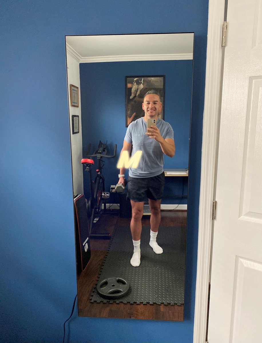 NYBloodCenter's tweet photo. S/O 2 Mirror winner &amp; donor Ric! His home gym was installed, and he is excited to pay it forward by continuing to donate!

"On my end I will continue to donate as frequently as possible, as doing so helps a very important cause which I am very proud to be a part of" said Ric. https://t.co/0ie76myIUA