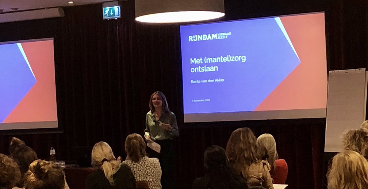 Pitch van <a href="/bentevdakker/">Bente van den Akker</a> op het Rotterdam Stroke Service Symposium 🚀 #rss #rijndam #topper