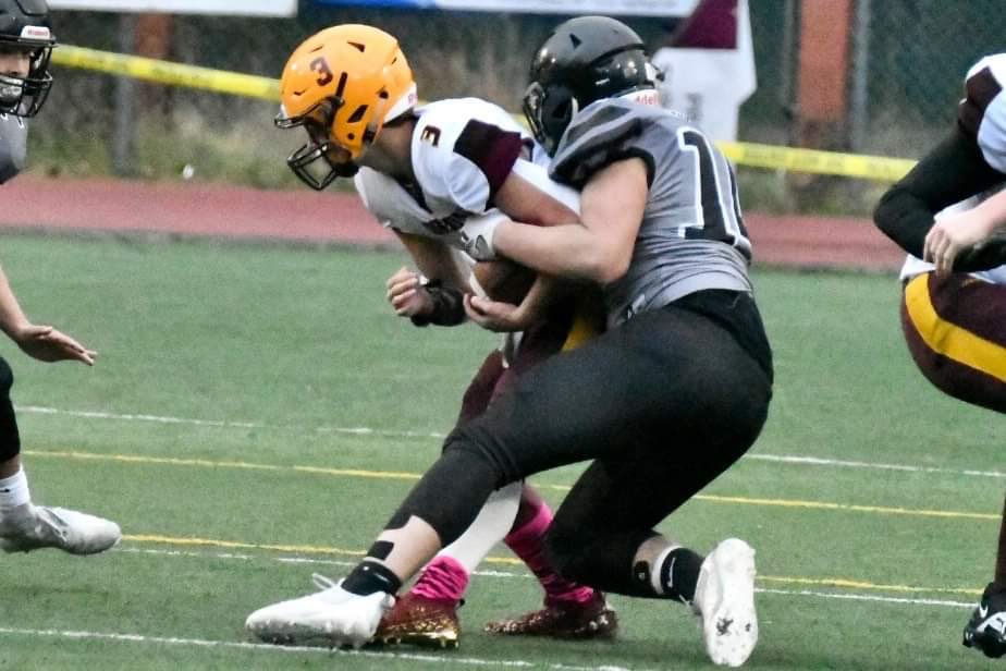 WyattHarvey7's tweet photo. 2nd team All-State Defensive End
1st team All-Conference Defensive End
Shrine game participant
Cic Champions
2nd place team in Division 1 Alaska Football https://t.co/SET0m0LRia