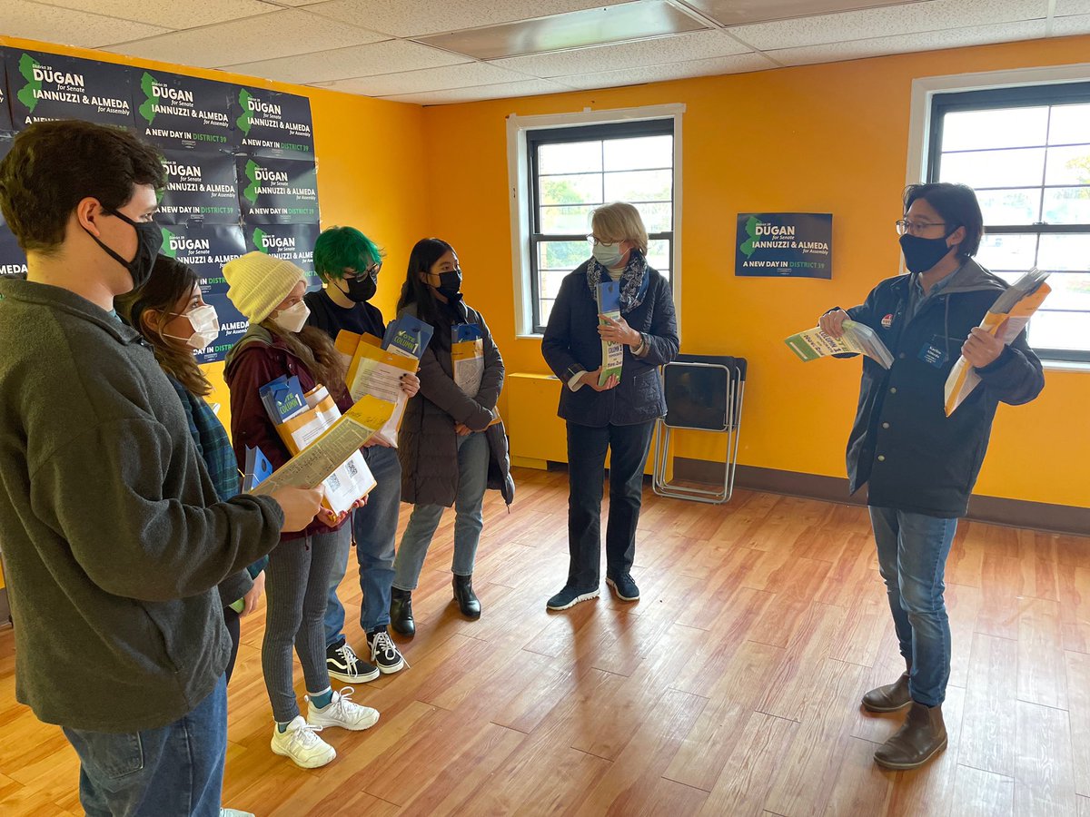 DuganForSenate's tweet photo. Spending the last day of our campaign doing what we love the most — being out in the community. https://t.co/hISsTnccG7