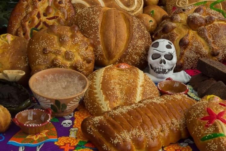 DaF_MaR7's tweet photo. El día de hoy honramos y recordamos con mucho cariño a quienes ya no están con nosotros. Celebramos su recuerdo en este Día de Muertos,
#DiaDeMuertos #FelizMartesATodos https://t.co/no9yiPrDjU