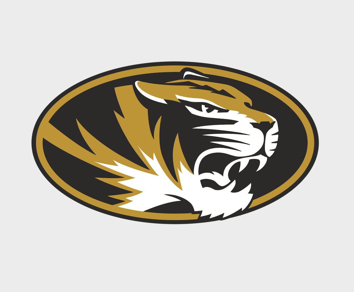 I am so excited to announce that I have verbally committed to continue my soccer career at the University of Missouri!! I can’t thank my coaches, parents, and teammates enough! Go tigers!! 💛🖤 #MIZ #TakeTheStairs🐯⚽️
