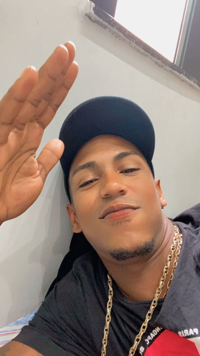 m3lkva's tweet photo. Esquece tudo, Deus na defesa e eu mesmo no ataque fi ✍🏽🤪❤️ https://t.co/Y8MrpFhCse