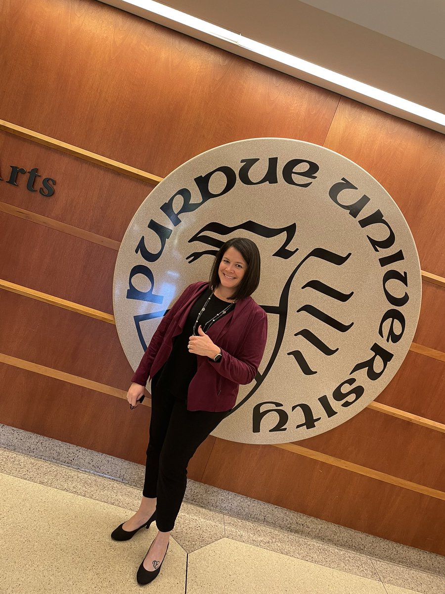 ToddEstes10's tweet photo. My beautiful wife, @reflectiverae, officially earned the well deserved title of Doctor. 
I’ve watched her struggle, seen her cry and heard her say “I can’t do this, I just want to quit”. Today, proves that no matter how rough things can get, Rebecca is strong and will persevere https://t.co/ggGrYX44Z5