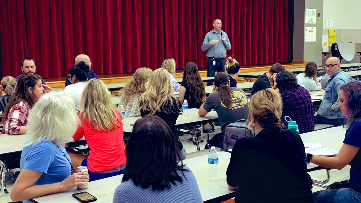missaday's tweet photo. There was energy in the air as #mycpms staff spent the afternoon reconnecting and learning together. @DrMorganLISD https://t.co/bKufIReE5X