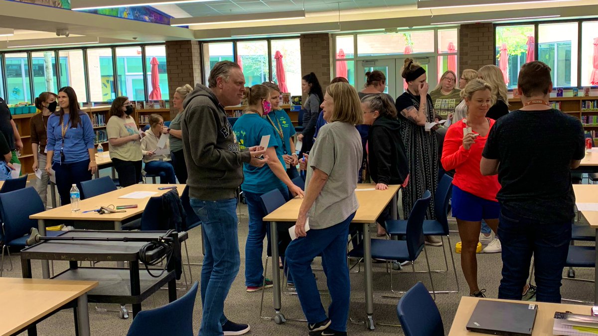 missaday's tweet photo. There was energy in the air as #mycpms staff spent the afternoon reconnecting and learning together. @DrMorganLISD https://t.co/bKufIReE5X