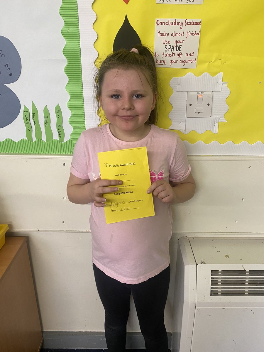 MissCalderKPS's tweet photo. It was a day for celebration in P4b today with one lucky learner receiving a reading rainbow lanyard from our junior librarian and another being awarded a certificate for hard work in PE 🌟🌟🌟 @KnightsridgePr1 https://t.co/D39dxkC2Bm