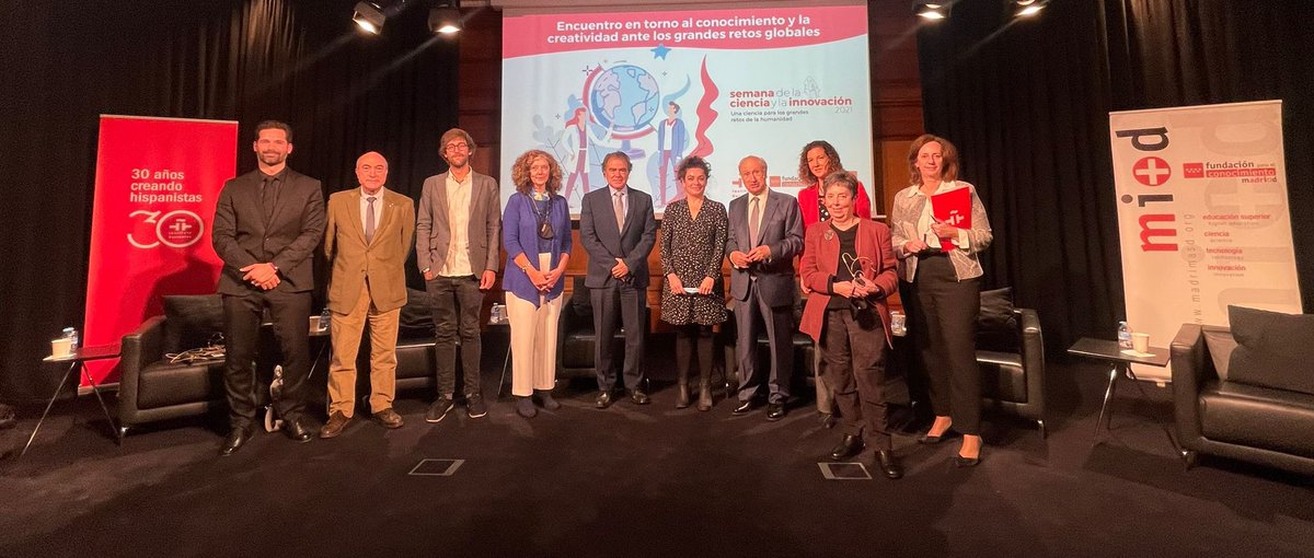 Concluye este encuentro con el que hemos querido poner el foco en cómo la ciencia puede contribuir (y de hecho ya lo està haciendo) a resolver los grandes retos que tenemos por delante como sociedad. Gracias a los ponentes por sus magníficas intervenciones y al público presente