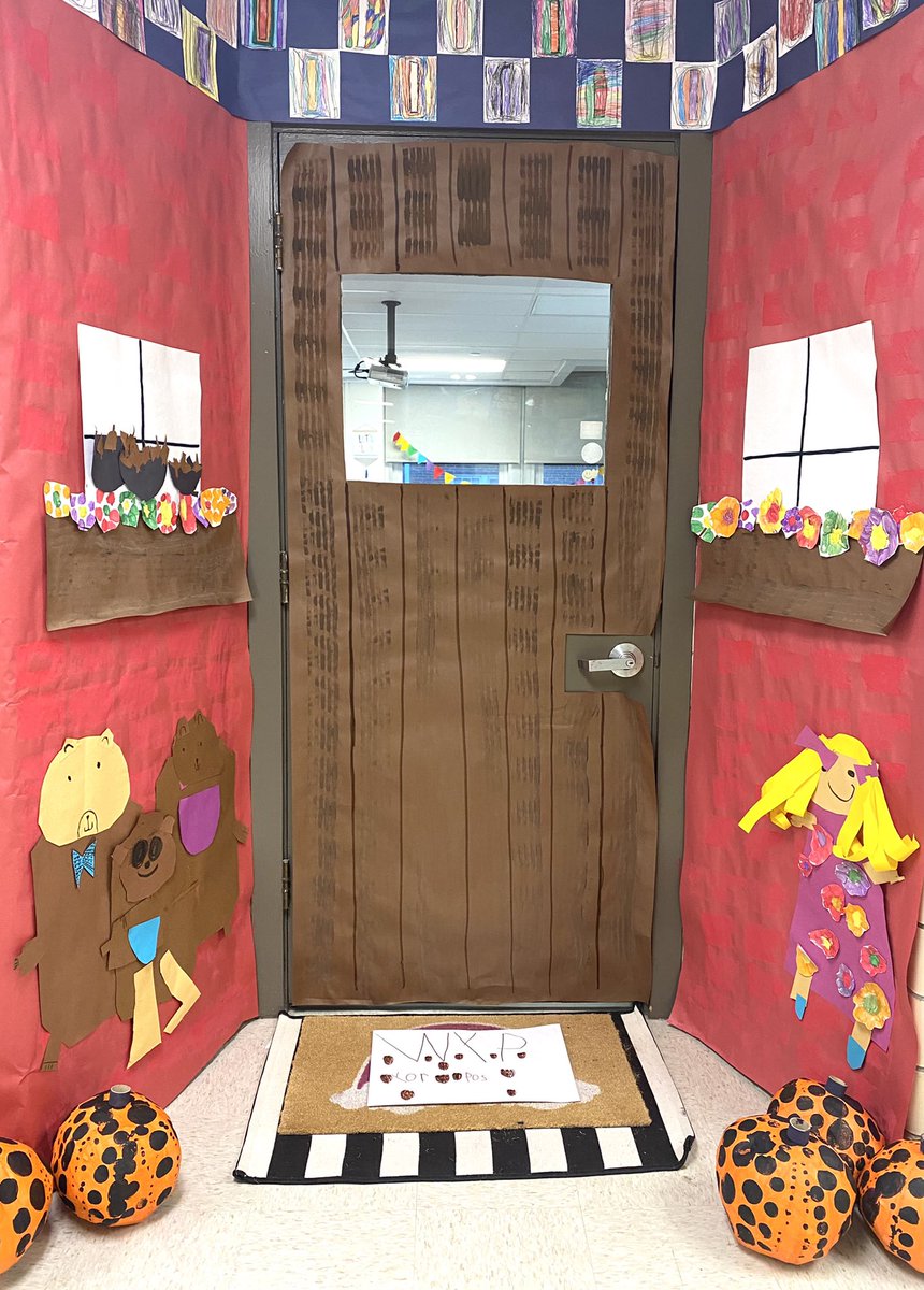 BarnesLSEArts's tweet photo. So PROUD of my door decoration champs. They planned and executed our door decorations all by them selves, I just had to hang the big papers and hang things up high. β€οΈ @LSEArts #goldilocks #LSEFallFest https://t.co/K1A6Vv2mhG