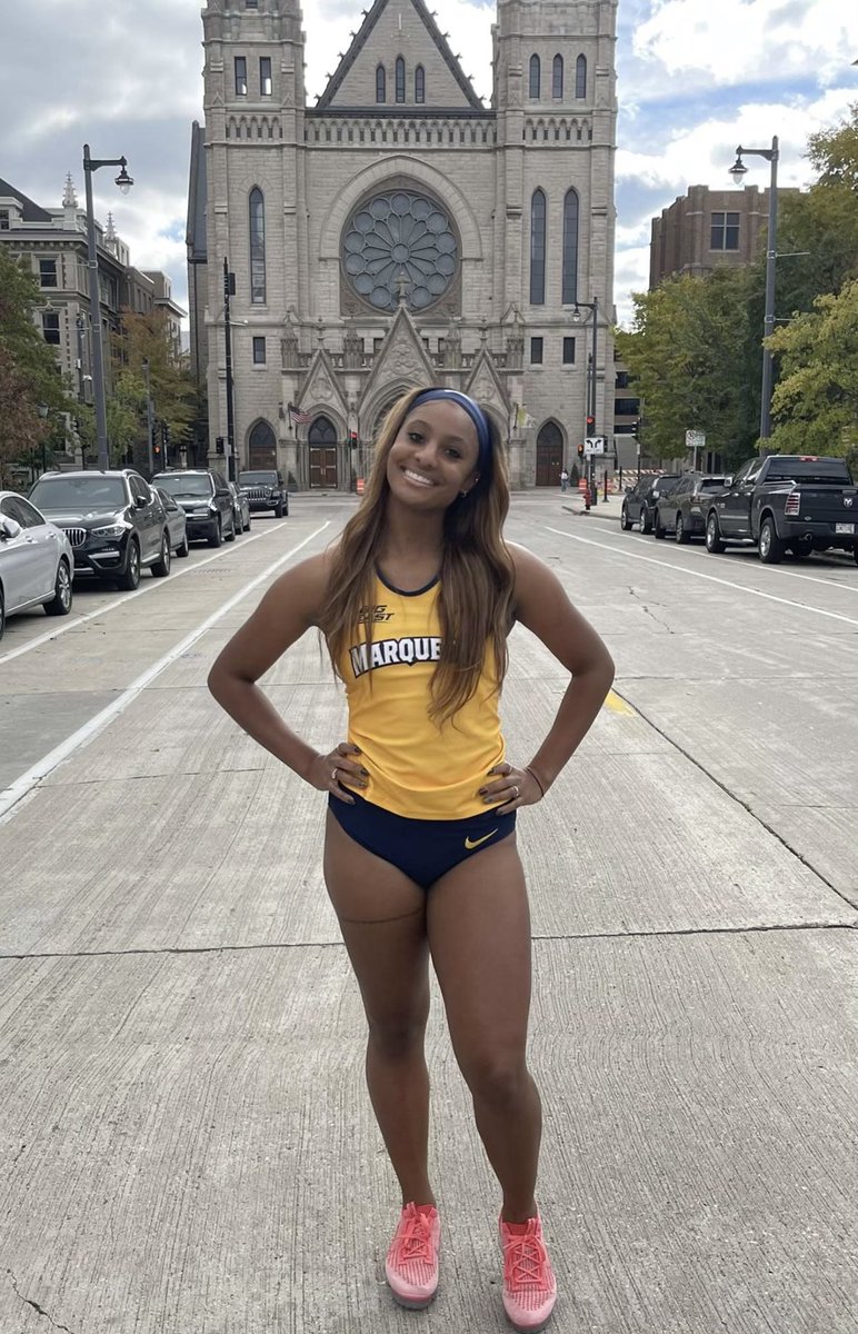dmiller612's tweet photo. Indoor T&amp;F season coming soon 👀 #WeAreMarquette @MUTFXC @madisonxalexis_ 💙💛 https://t.co/kaGvzdv4ue