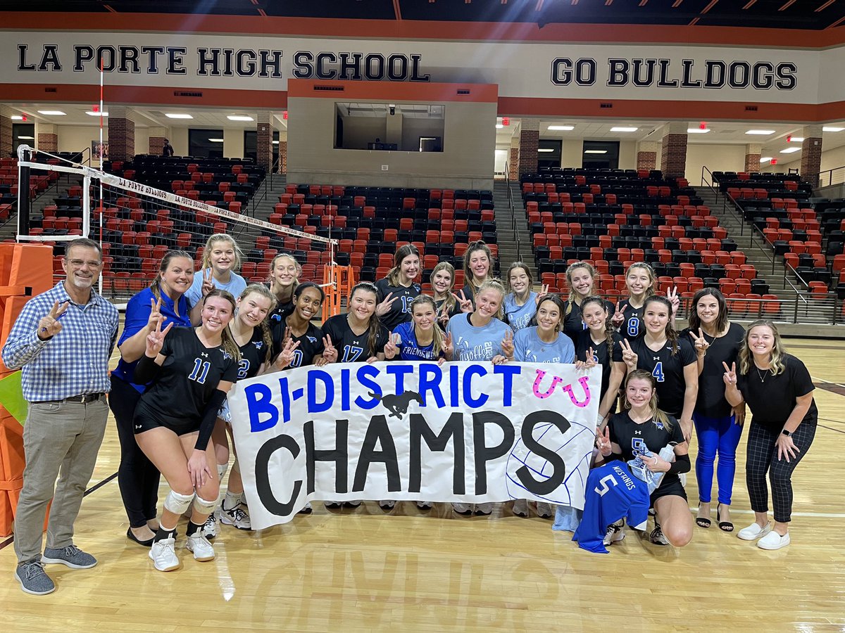 BI DISTRICT CHAMPS!!! Beat a scrappy Nederland team in four to advance to the Area round later this week! #takeitback 💙🐴🏐