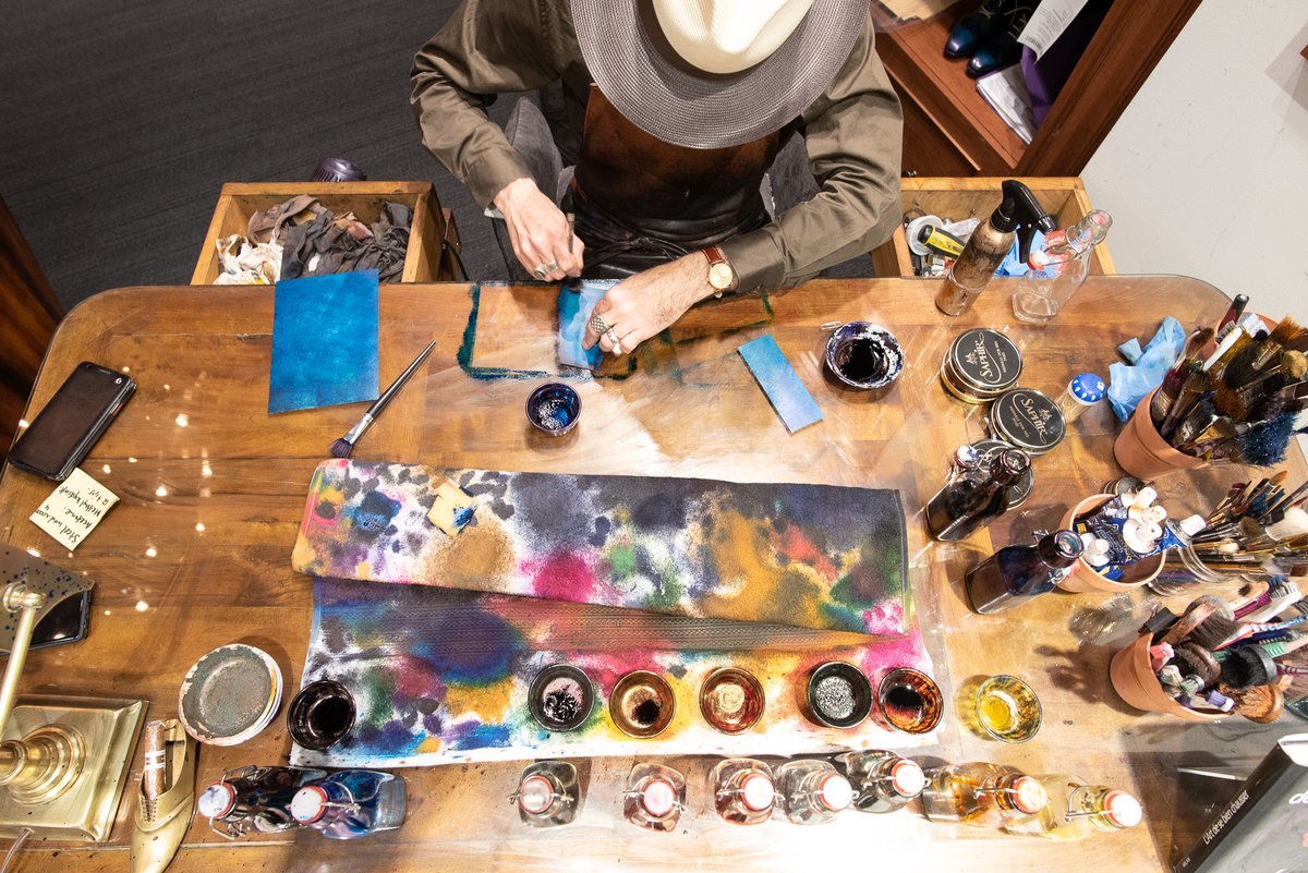 henryvds's tweet photo. In one month I will open my new exhibit "Old World Shoes" - celebrating independent shoe and shoe repair stores of Toronto. So much to do before Dec 2nd! Stay tuned and wish me well! #oldworldshoes #oldworldshoesTO
- photo of Farré by Emmanuel's work table https://t.co/3hzfpP7E2v https://t.co/328traMG6a