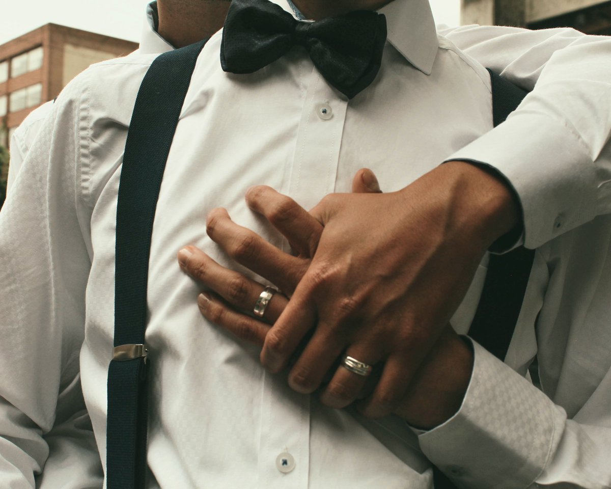 FredFabiOficial's tweet photo. Nuestro día especial 👬💍❤️
.
You're a song written by the hands of God
.
#gaywedding #wedding #matrimonio #matrimoniohomosexual #bodagay #loveislove #couple #couplegoals #fredfabi #matrimonioigualitario #matrimonioigualitariocolombia #gay #gayboy #gaycolombia https://t.co/0O94b7leK2