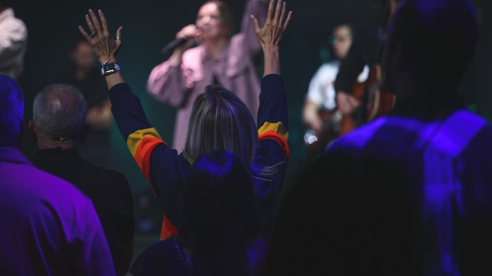 CrossingCC's tweet photo. Drop a 🙌 in the comments if you’re excited about First Wednesday worship night tomorrow! This is one of our favorite nights every month and we can’t wait to see you Wednesday at 7pm! https://t.co/9OkZS7Tpi0