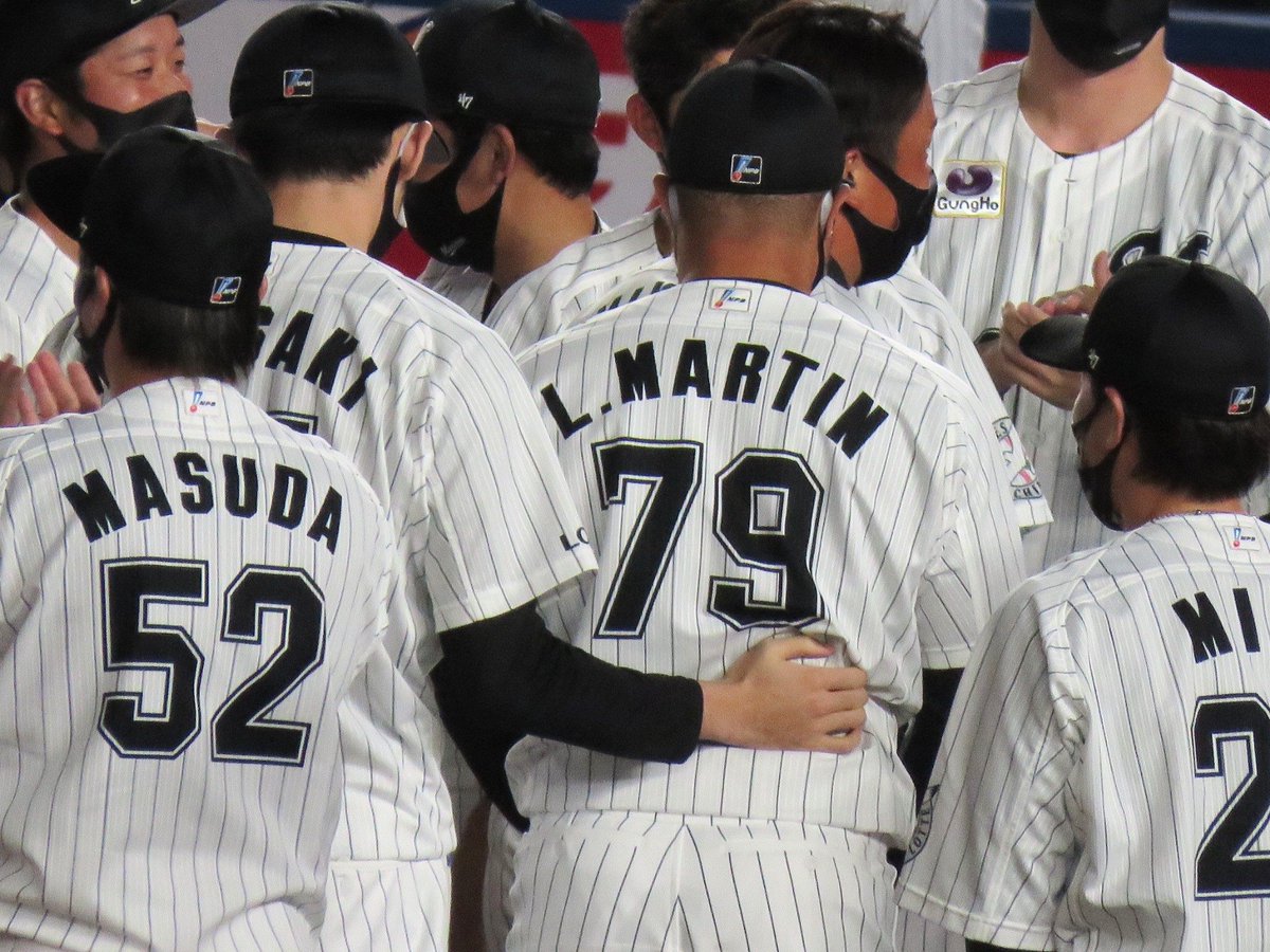 kondo_yutaka's tweet photo. 佐々木朗希くん    誕生日おめでとう！その優しさをこれからもずっと忘れずに( ﾉ^ω^)ﾉ      #佐々木朗希      #withmartin79 https://t.co/y3hpdoXn1a