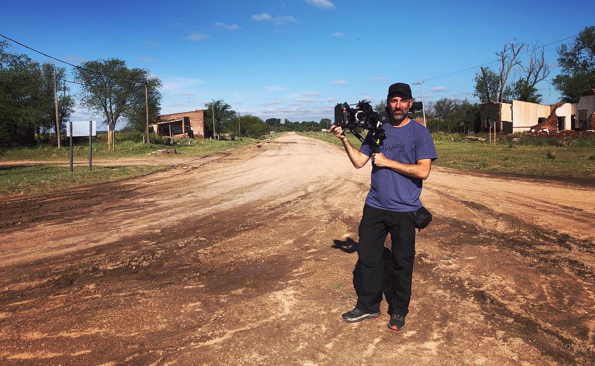martinturnes's tweet photo. 🎥#DiariodeRodaje
🔥 Jornada 302 #rodaje de @ElHachaFilm con @romerodh @ale_rath @puentefilms y gran equipo!!!
#cineargentino #cine #direcciondefotografia #dop #irfilm #cineir #infrared #infrarojo #BMPocket4K #LeicaR https://t.co/AZHPdfi9Yc